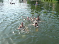 ein Bad im Neckar